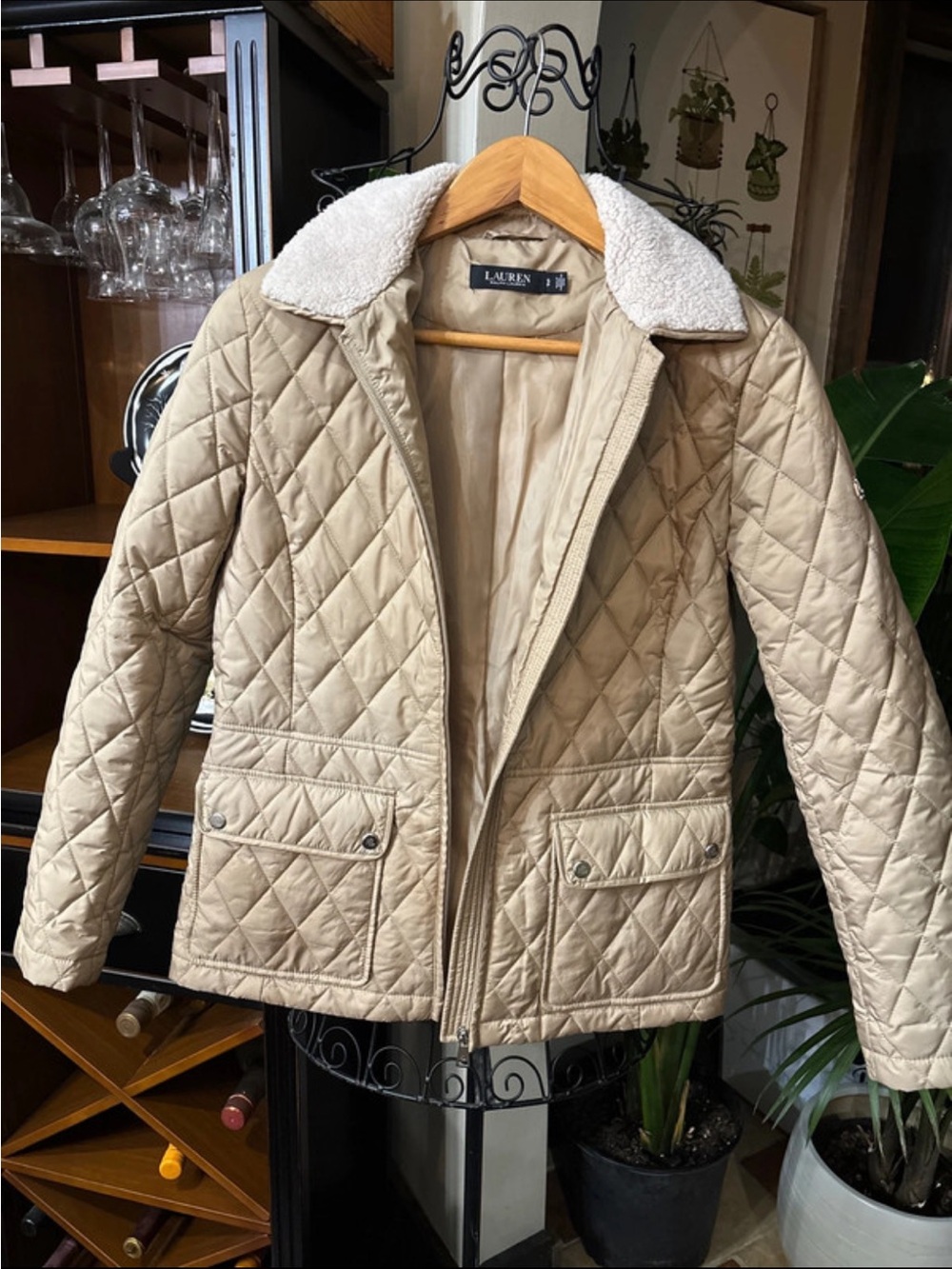 Ralph Lauren Diamond Quilted Beige Jacket with Faux Sherpa Collar petite small